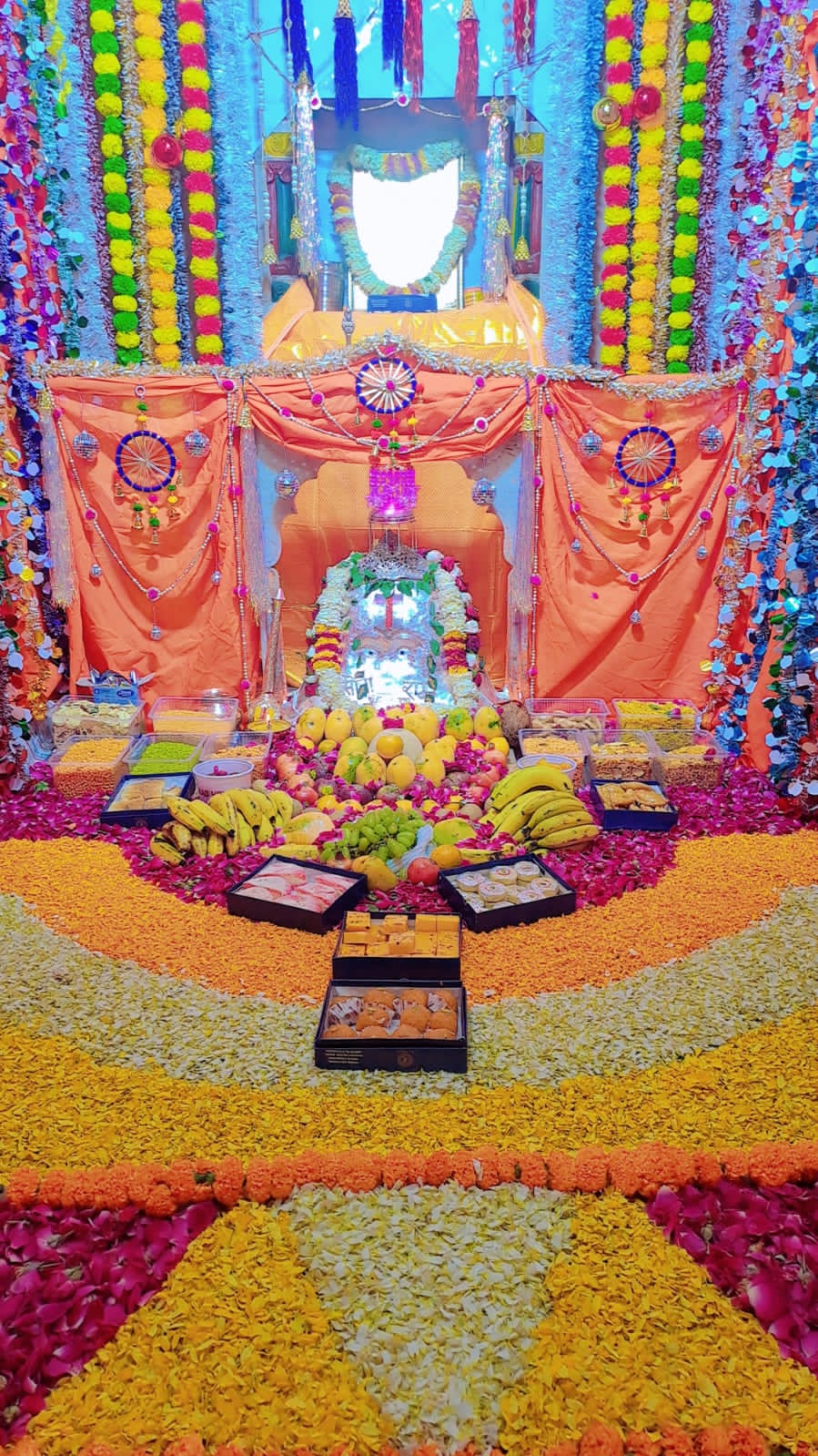 छोटी काशी के विभिन्न हनुमान मंदिरों में हुए धार्मिक अनुष्ठान छोटी काशी के विभिन्न हनुमान मंदिरों में हुए धार्मिक अनुष्ठान