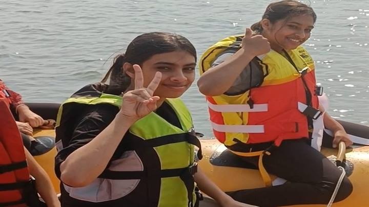 झील महोत्सव: साहसिक खेलों का रोमांच झील महोत्सव: साहसिक खेलों का रोमांच