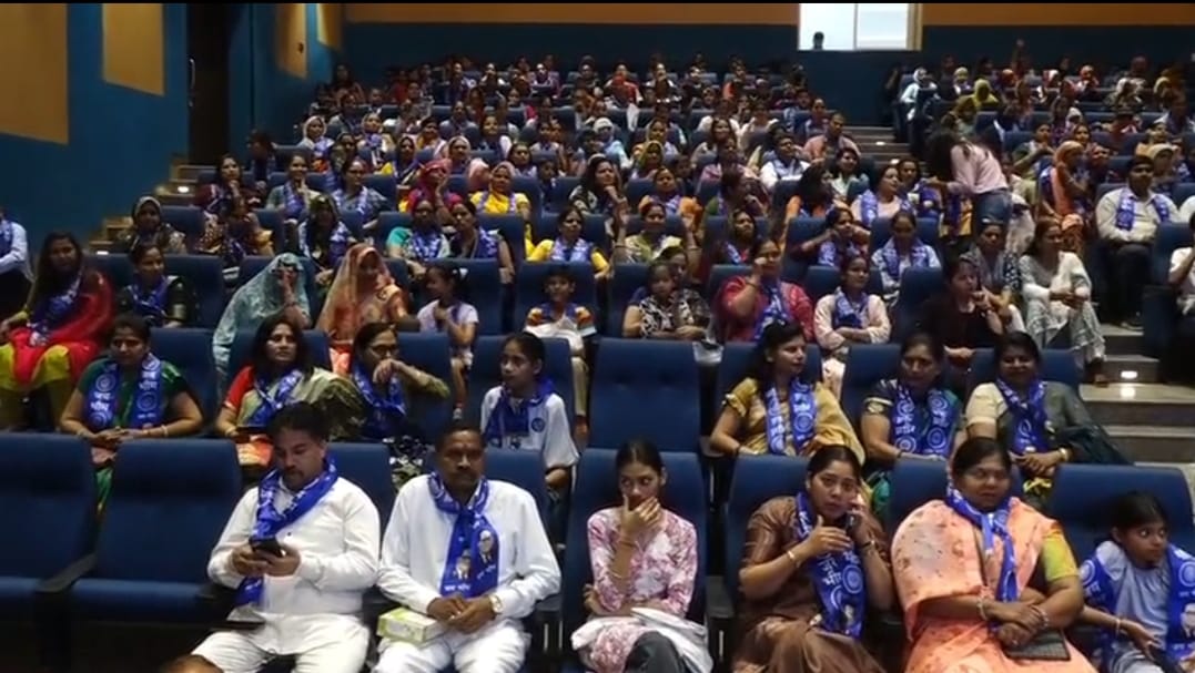 महिला सशक्तिकरण के संकल्प के साथ जयपुर में हुआ महिलाओं का सम्मान महिला सशक्तिकरण के संकल्प के साथ जयपुर में हुआ महिलाओं का सम्मान