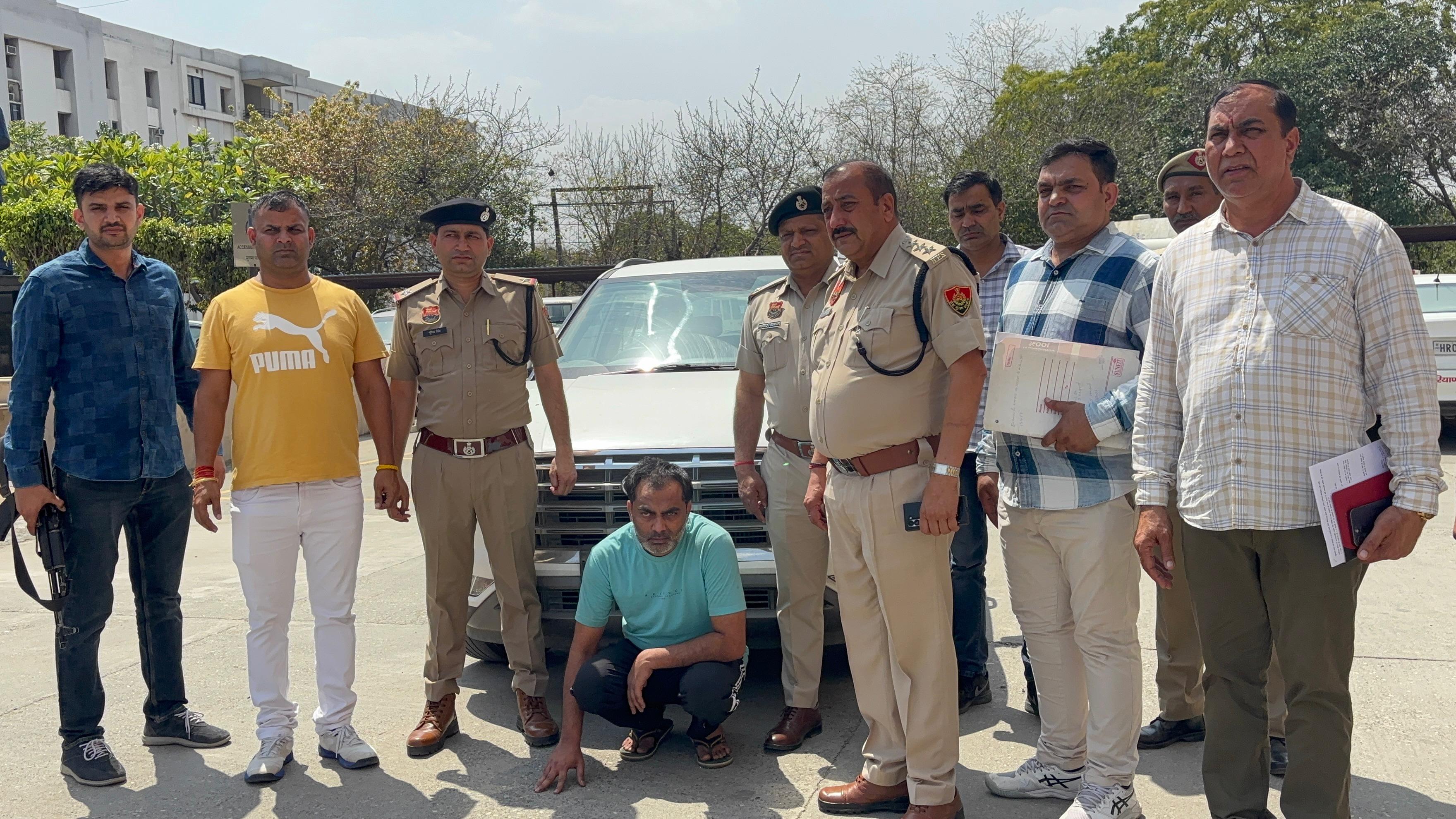 अंतराज्यीय वाहन चोर पानीपत पुलिस की गिरफ्त में अंतराज्यीय वाहन चोर पानीपत पुलिस की गिरफ्त में