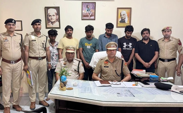 सोनीपत: हत्या के मामले में गिरफ्तार आरोपी सोनीपत: हत्या के मामले में गिरफ्तार आरोपी