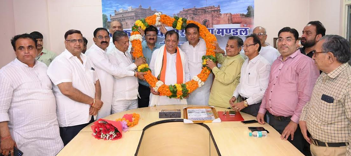 उद्योगों और उद्यमियों के उत्थान के लिए सतत कार्य कर रही है राज्य सरकार : मंत्री कुमावत उद्योगों और उद्यमियों के उत्थान के लिए सतत कार्य कर रही है राज्य सरकार : मंत्री कुमावत