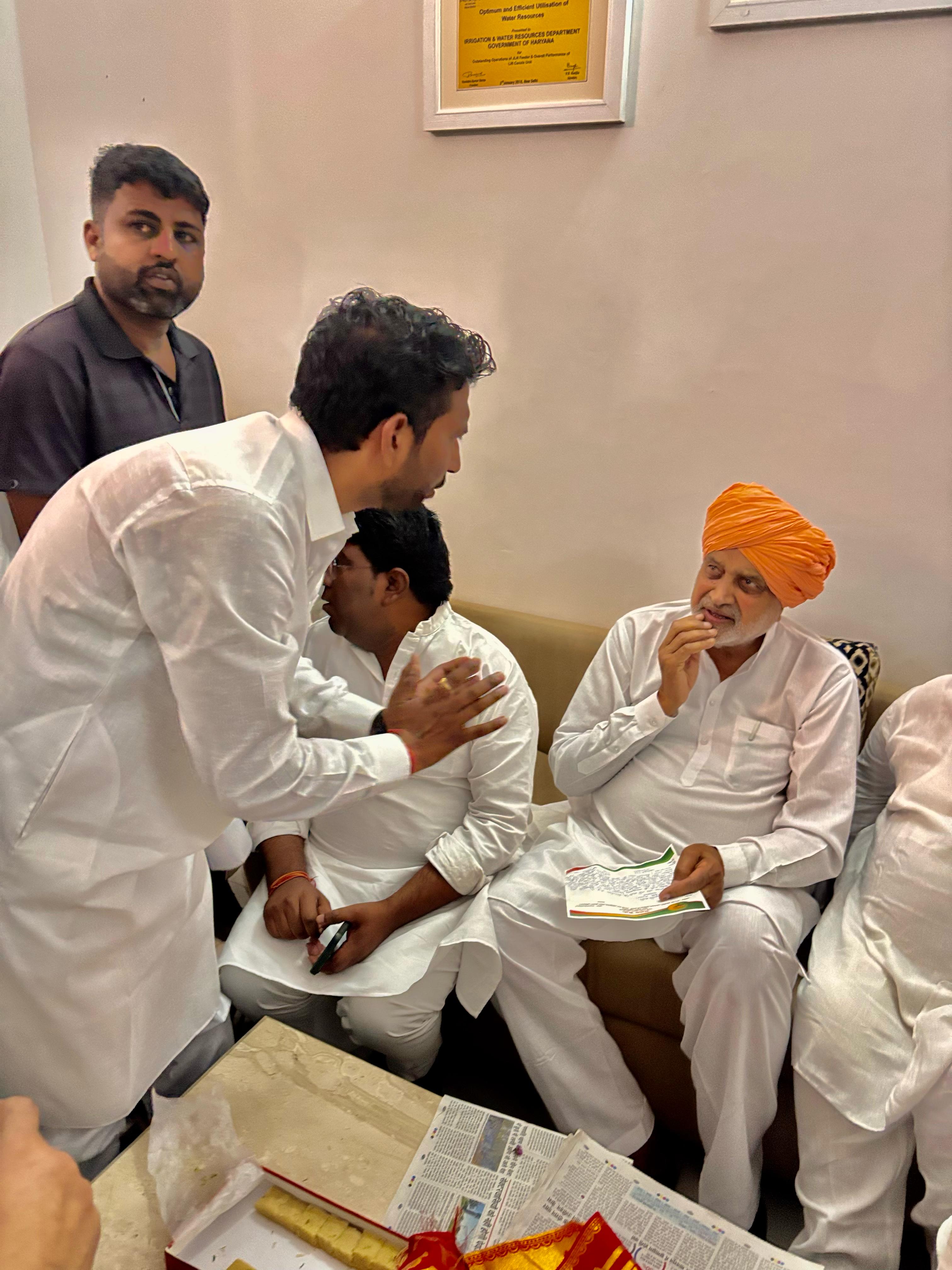 बहादुरगढ़ में नई अनाज मंडी बनाने की मांग बहादुरगढ़ में नई अनाज मंडी बनाने की मांग