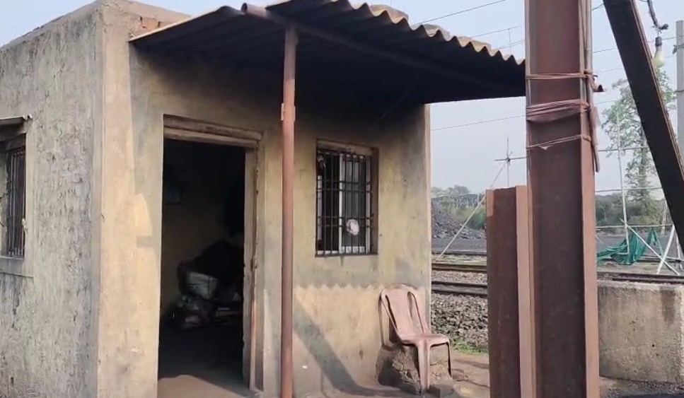 इसी चेक पोस्ट पर चली गोली इसी चेक पोस्ट पर चली गोली