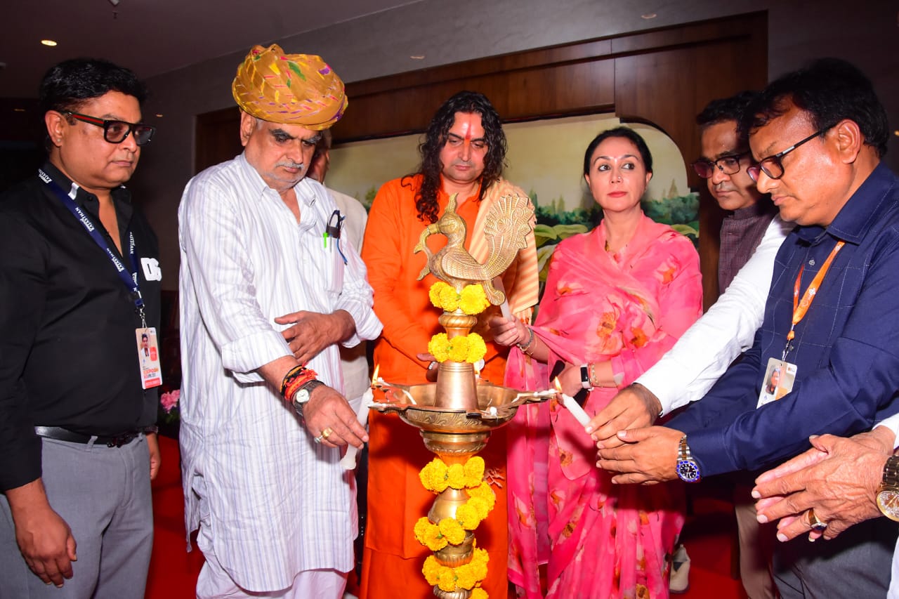 रियल डील—रियल ऑफर्स के साथ क्रेडाई रियल एस्टेट एक्सपो का भव्य आगाज रियल डील—रियल ऑफर्स के साथ क्रेडाई रियल एस्टेट एक्सपो का भव्य आगाज