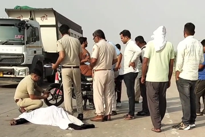 सोनीपत: मौके पर जांच करती पुलिस सोनीपत: मौके पर जांच करती पुलिस