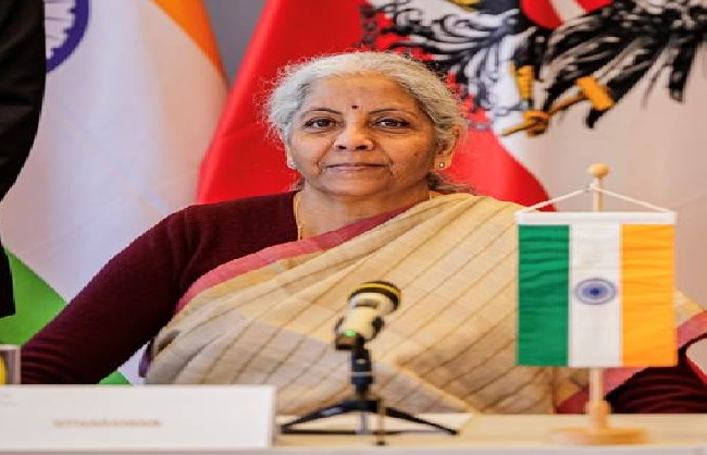 वित्तर मंत्री निर्मला सीतारमण का फाइल फोटो वित्तर मंत्री निर्मला सीतारमण का फाइल फोटो