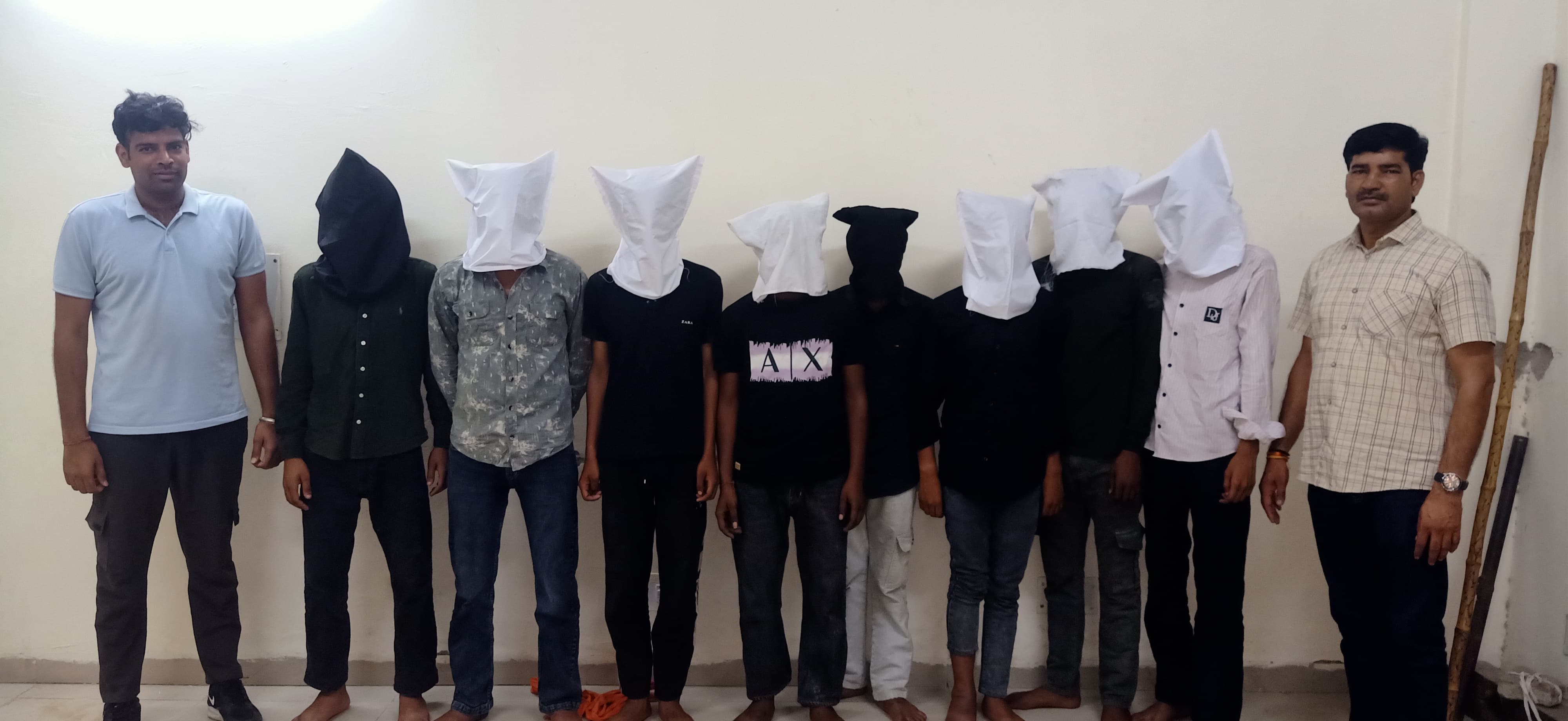 मारकर हत्या करने के मामले में शूटरों सहित 8 आरोपी गिरफ्तार मारकर हत्या करने के मामले में शूटरों सहित 8 आरोपी गिरफ्तार