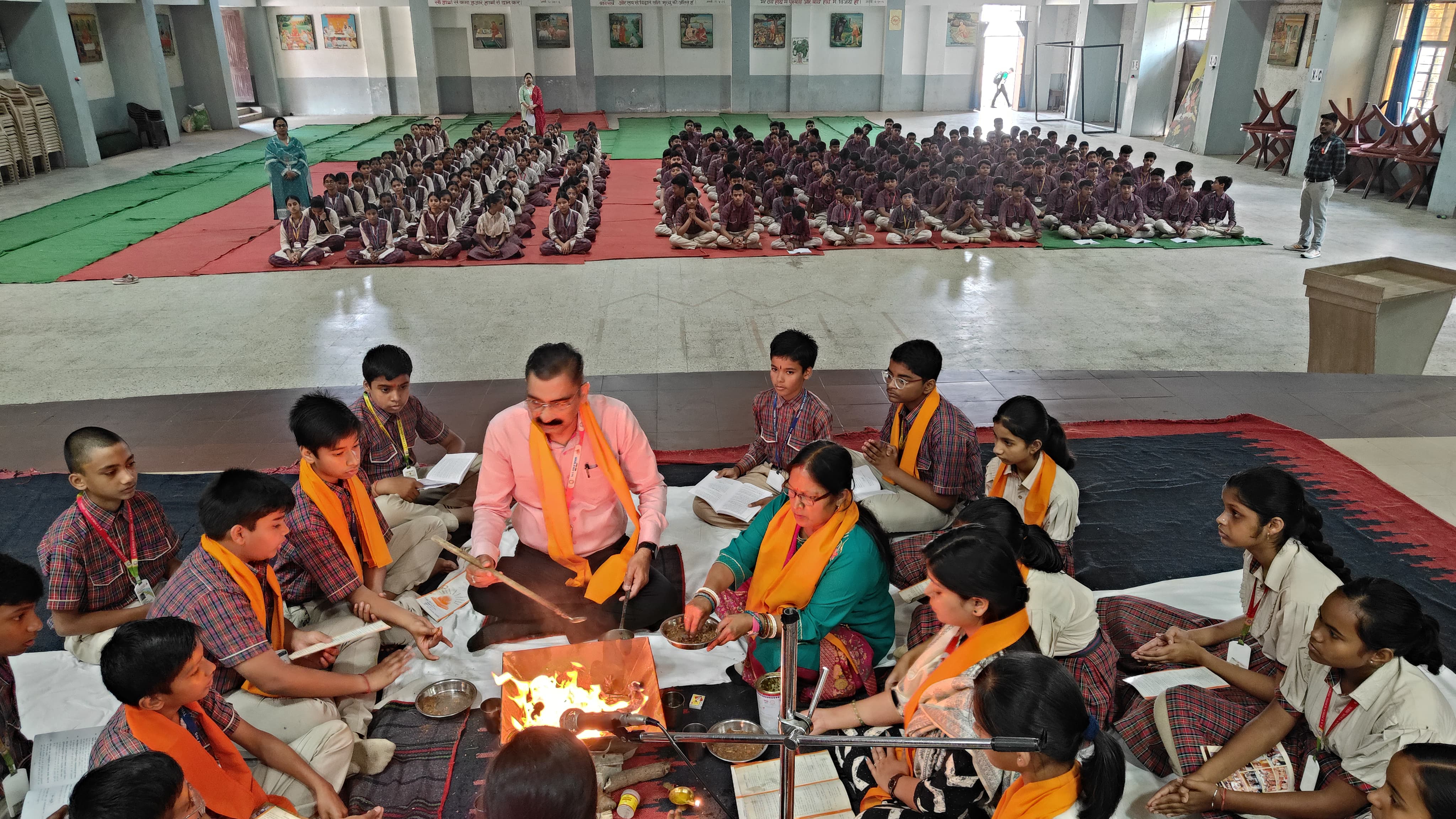 डीएवी आलोक में आयोजित कार्यक्रम की फोटो डीएवी आलोक में आयोजित कार्यक्रम की फोटो