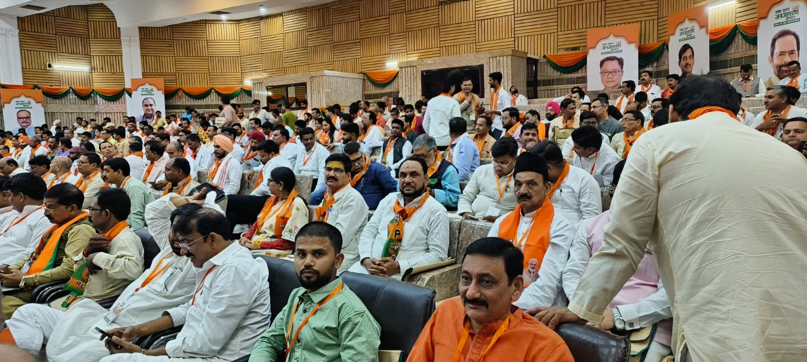 देश में अभूतपूर्व परिवर्तन तय है, विकास की अविरल गंगा का बहना तय है: दिनेश प्रताप सिंह देश में अभूतपूर्व परिवर्तन तय है, विकास की अविरल गंगा का बहना तय है: दिनेश प्रताप सिंह