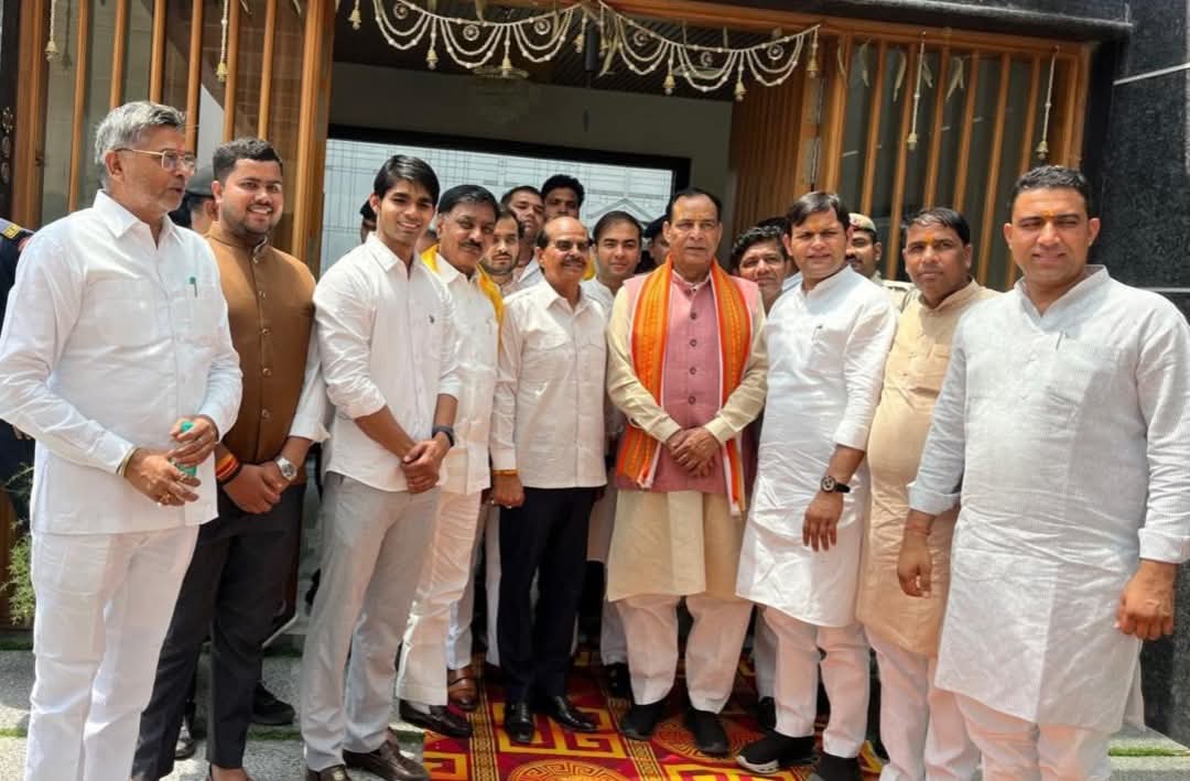 खेल मंत्री गौरव गौतम प्रदेश अध्यक्ष मोहनलाल बडोली के स्वागत में पलवल के वरिष्ठ भाजपा नेता मौजूद खेल मंत्री गौरव गौतम प्रदेश अध्यक्ष मोहनलाल बडोली के स्वागत में पलवल के वरिष्ठ भाजपा नेता मौजूद
