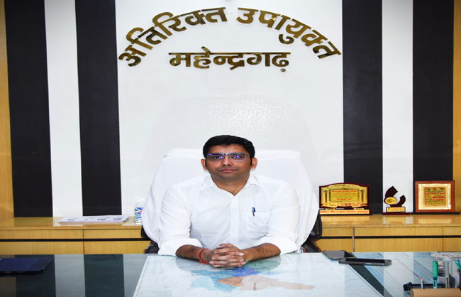 अतिरिक्त उपायुक्त डॉ आनंद कुमार शर्मा अतिरिक्त उपायुक्त डॉ आनंद कुमार शर्मा