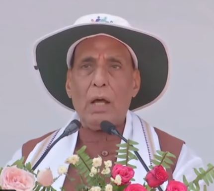 सांसद खेल महाकुंभ को संबोधित करते राजनाथ सिंह सांसद खेल महाकुंभ को संबोधित करते राजनाथ सिंह