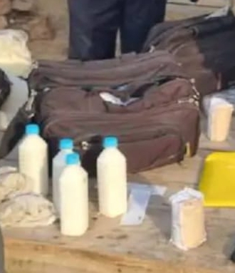 लखनऊ में पकड़ी गई पनीर के सैम्पल लखनऊ में पकड़ी गई पनीर के सैम्पल