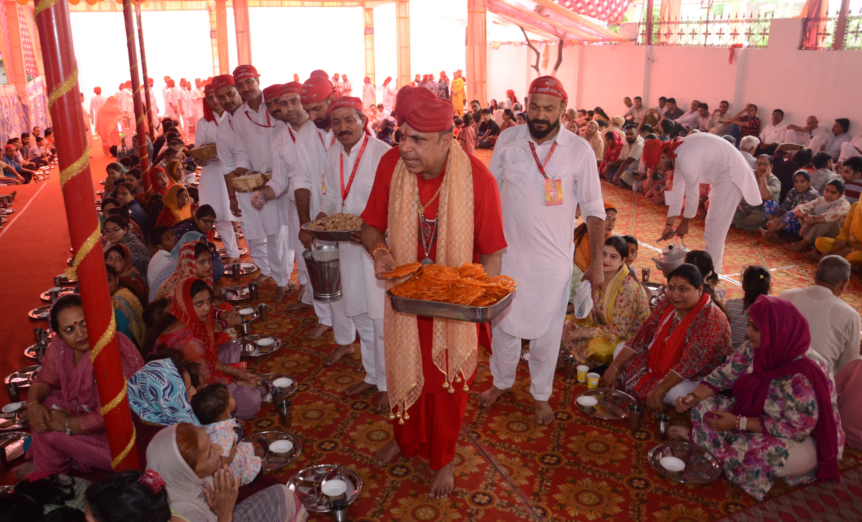 वैष्णो माता मंदिर भगवती नगर में 28वां विशाल भंडाराण वैष्णो माता मंदिर भगवती नगर में 28वां विशाल भंडाराण