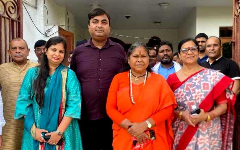 कार्यक्रम के दौरान ली गयी फोटो कार्यक्रम के दौरान ली गयी फोटो