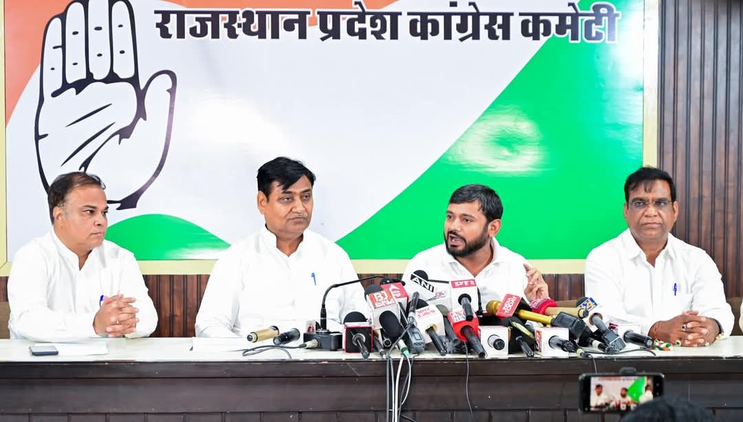 पत्रकार वार्ता पत्रकार वार्ता