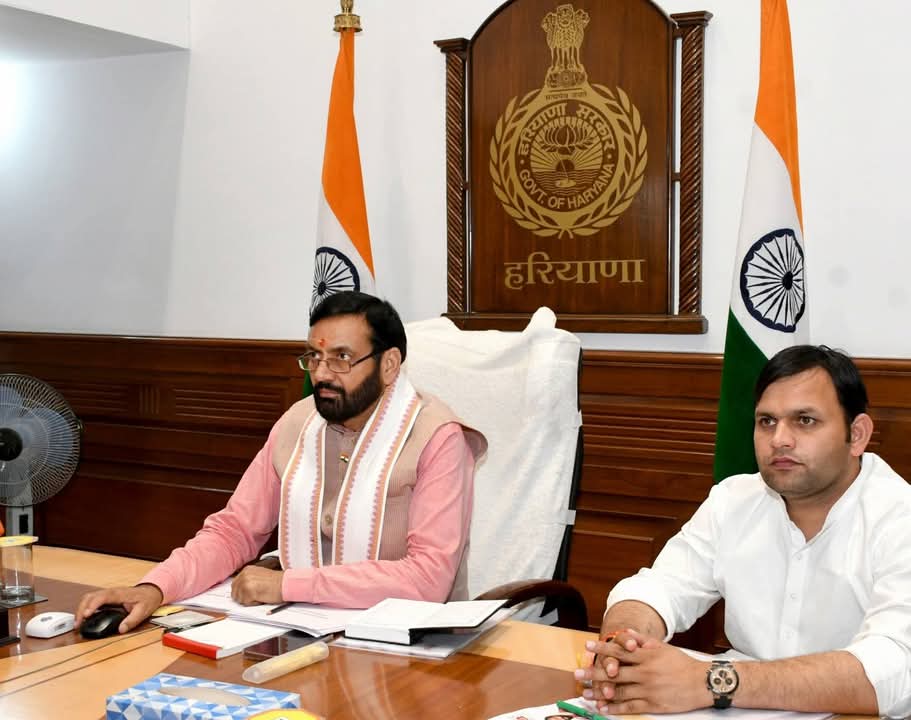 हरियाणाा के मुख्यमंत्री नायब सैनी खिलाड़ियों के लिए पाोर्टल लांच करते हुए हरियाणाा के मुख्यमंत्री नायब सैनी खिलाड़ियों के लिए पाोर्टल लांच करते हुए