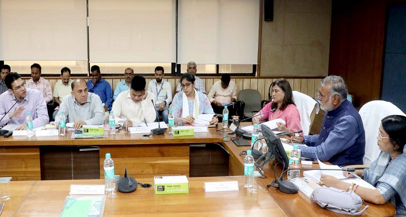 मध्य प्रदेश राज्य रोजगार गारंटी परिषद की कार्यकारिणी समिति की छठवीं बैठक संपन्न मध्य प्रदेश राज्य रोजगार गारंटी परिषद की कार्यकारिणी समिति की छठवीं बैठक संपन्न