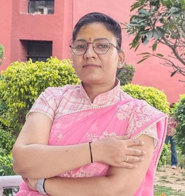 संस्कृत शिक्षिका राधा शर्मा संस्कृत शिक्षिका राधा शर्मा