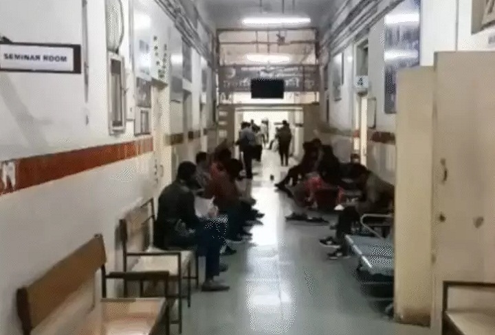 अरबिंदो अस्पताल के वार्ड की तस्वीर अरबिंदो अस्पताल के वार्ड की तस्वीर