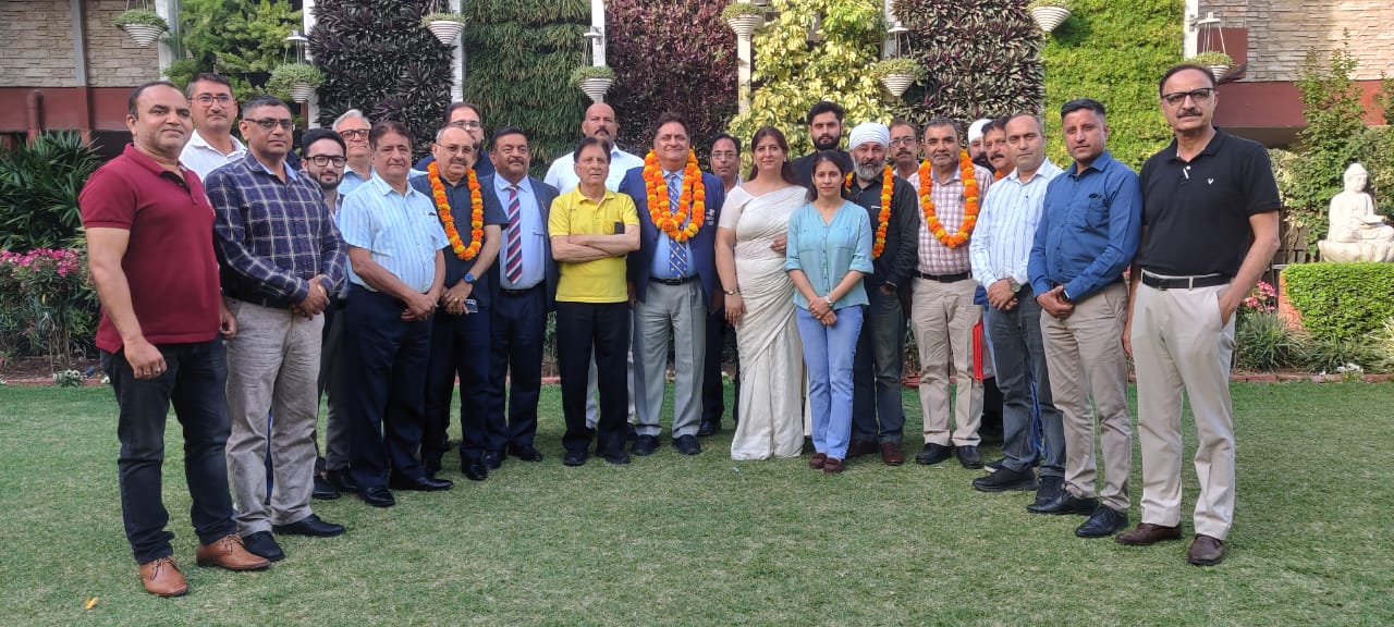 किरण वातल फिर से जेकेजीए की अध्यक्ष चुनी गईं किरण वातल फिर से जेकेजीए की अध्यक्ष चुनी गईं