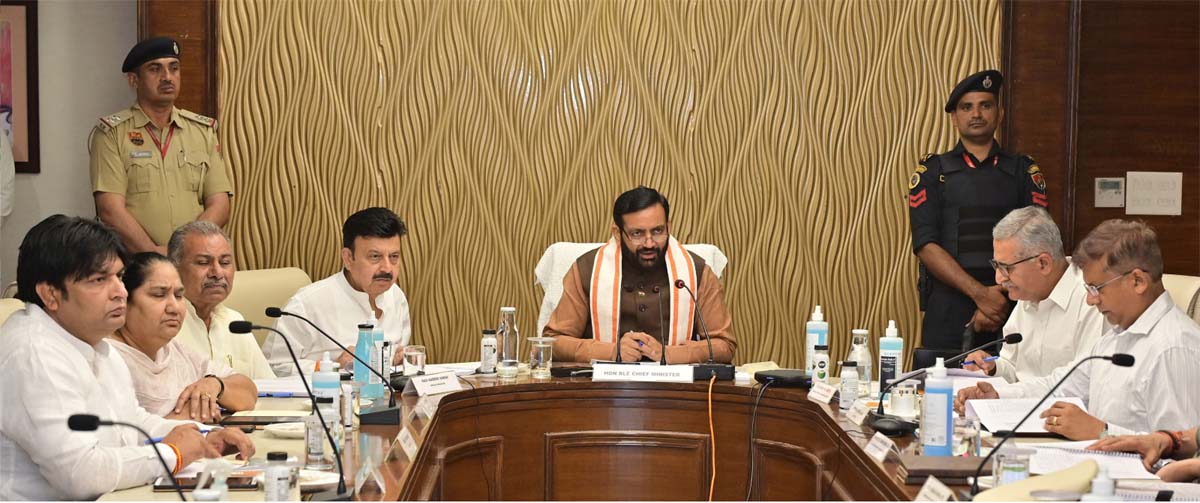 फोटो : जीएमडीए की बैठक की अध्यक्षता करते हुए मुख्यमंत्री नायब सिंह सैनी। फोटो : जीएमडीए की बैठक की अध्यक्षता करते हुए मुख्यमंत्री नायब सिंह सैनी।