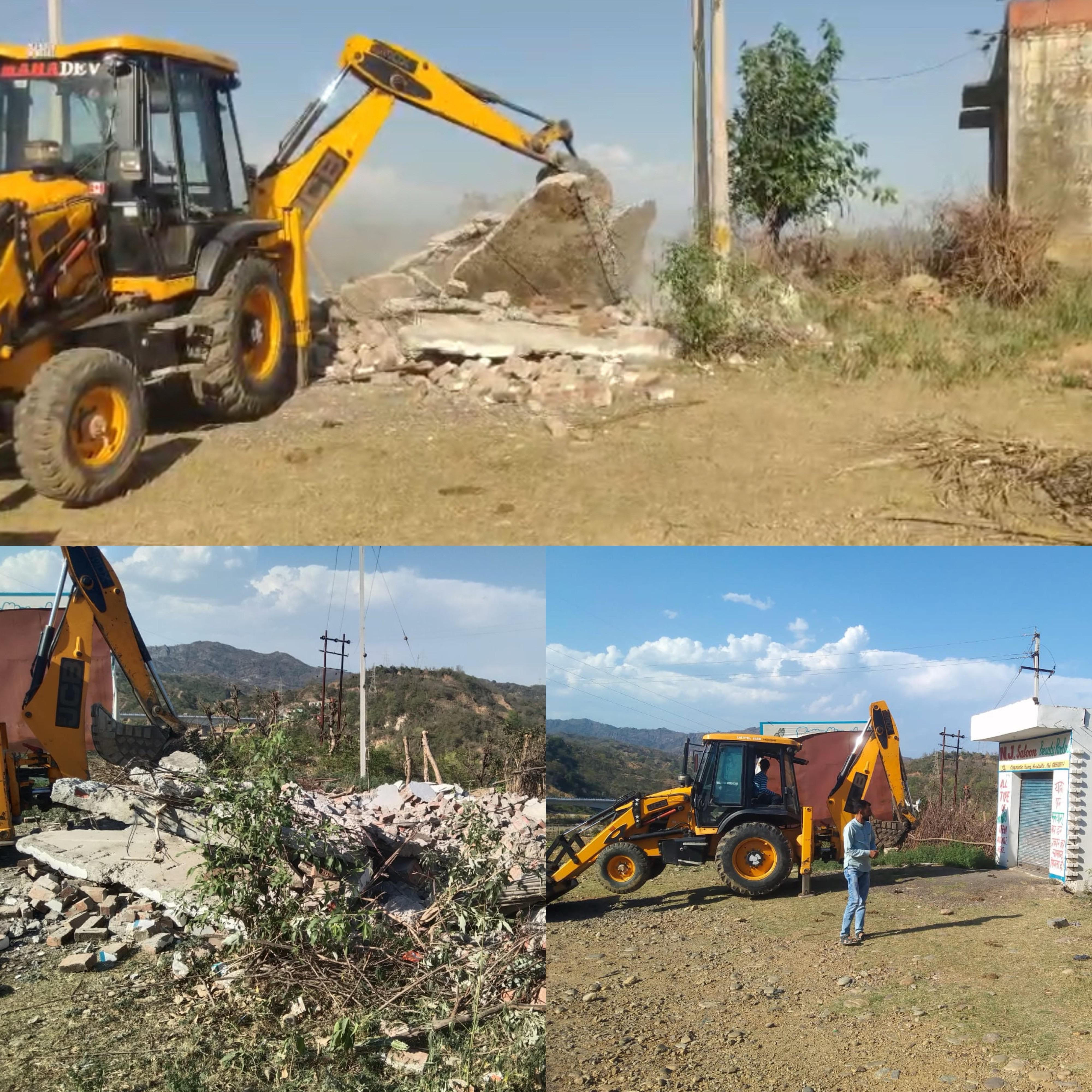 Kathua administration removed illegal encroachments from government lands Kathua administration removed illegal encroachments from government lands