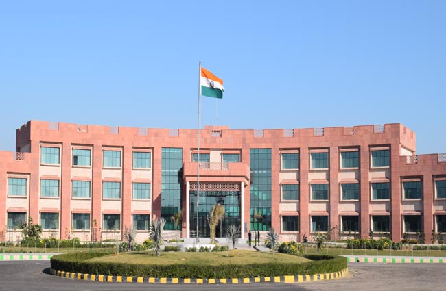 हरियाणा केंद्रीय विश्वविद्यालय (हकेवि) महेंद्रगढ़ हरियाणा केंद्रीय विश्वविद्यालय (हकेवि) महेंद्रगढ़