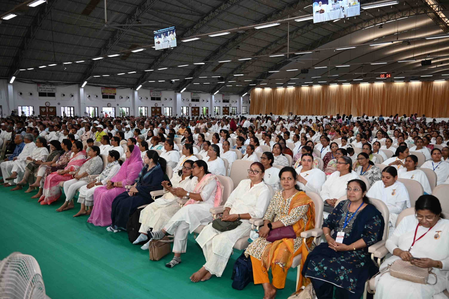 कार्यक्रम में मौजूद देशभर से आए शिक्षाविद। कार्यक्रम में मौजूद देशभर से आए शिक्षाविद।