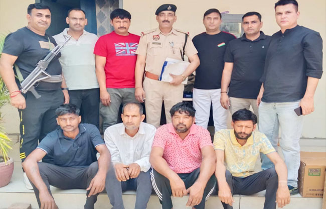 सोनीपत: हत्या करने के मामले में पुलिस द्वारा गिरफ्तार आरोपी सोनीपत: हत्या करने के मामले में पुलिस द्वारा गिरफ्तार आरोपी
