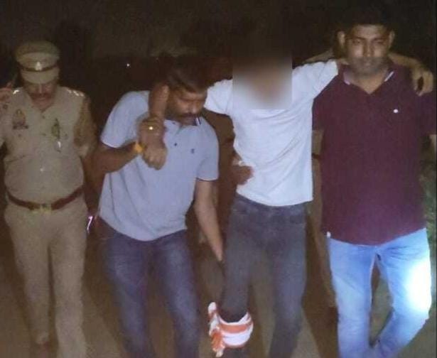 गिरफ्तार हत्यारोपी गिरफ्तार हत्यारोपी