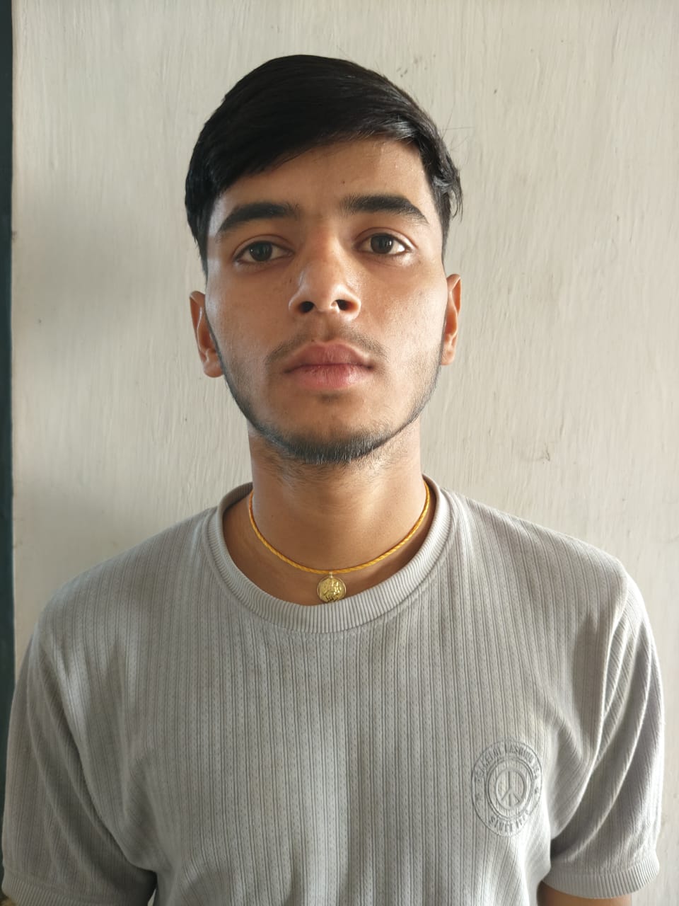 गिरफ्तार आरोपित। गिरफ्तार आरोपित।