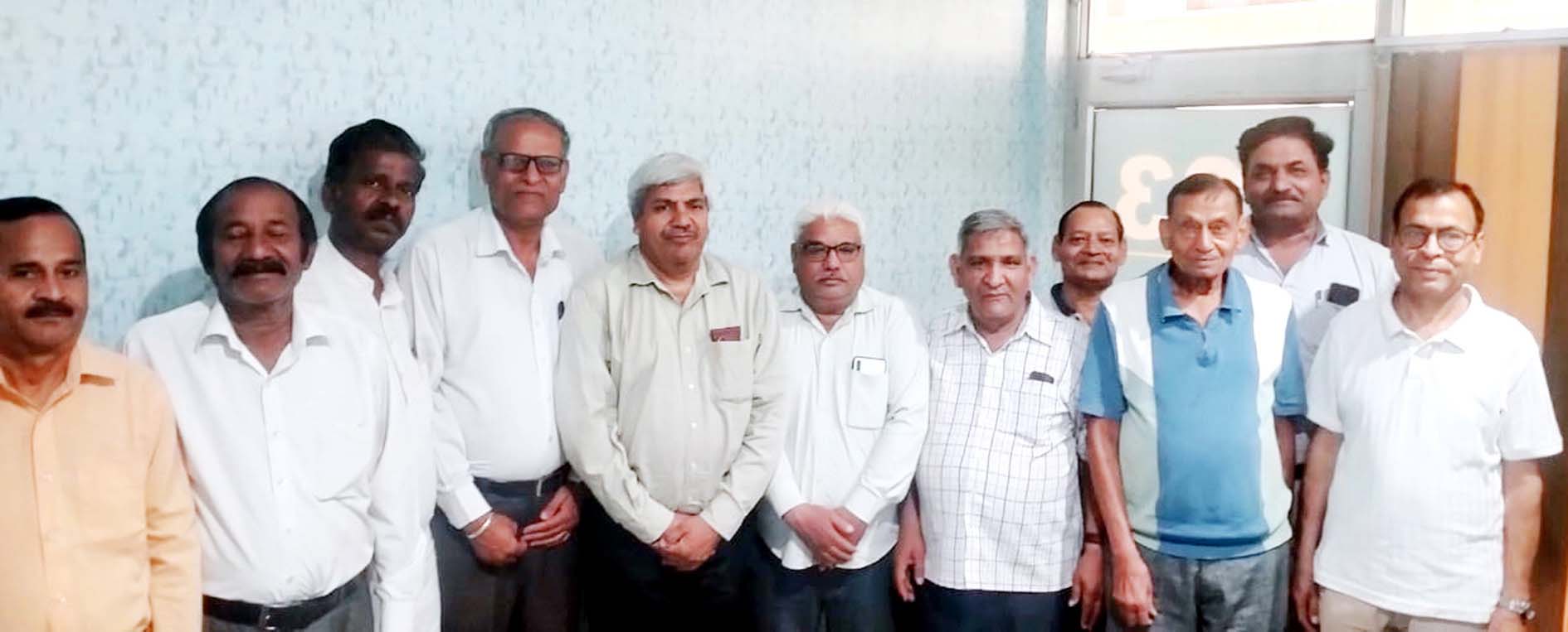 पहलगाम में मारे गए नागरिकों को श्रद्धांजलि अर्पित करते अणुव्रत समिति के पदाधिकारी। पहलगाम में मारे गए नागरिकों को श्रद्धांजलि अर्पित करते अणुव्रत समिति के पदाधिकारी।