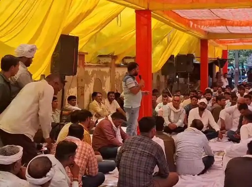 डम्पर मालिक डम्पर मालिक