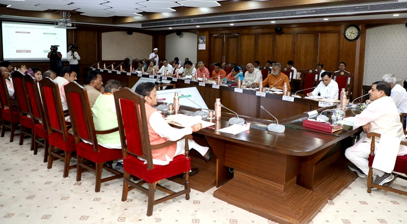 मुख्यमंत्री डॉ. मोहन यादव की अध्यक्षता में कैबिनेट बैठक मुख्यमंत्री डॉ. मोहन यादव की अध्यक्षता में कैबिनेट बैठक