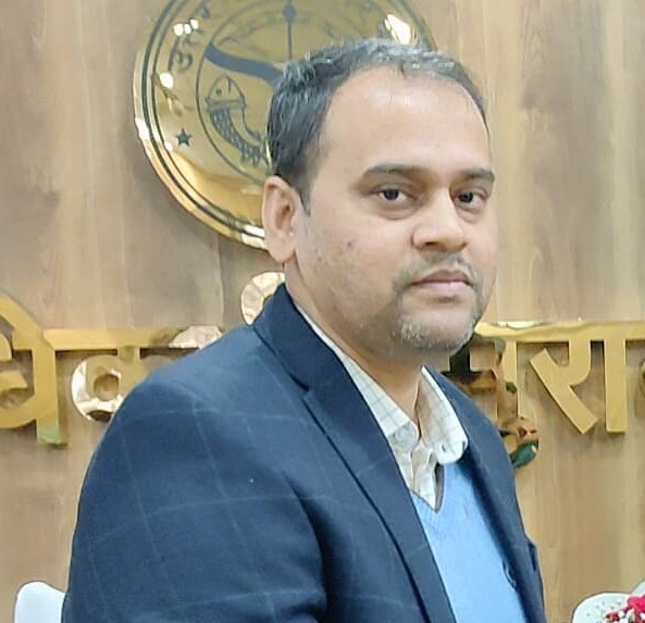 मुरादाबाद जिलाधिकारी अनुज सिंह मुरादाबाद जिलाधिकारी अनुज सिंह