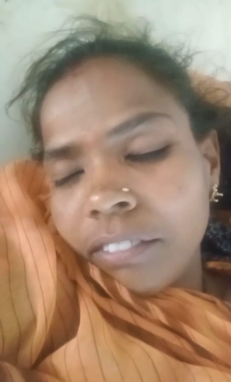 अज्ञात कारणों के चलते खाया जहर, हालत गंभीर अज्ञात कारणों के चलते खाया जहर, हालत गंभीर