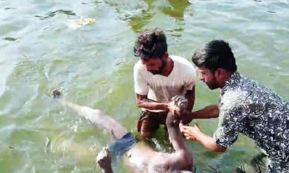 मंदसौर के ट्रांसपोर्ट व्यवसायी की शिप्रा नदी में डूबने से मौत मंदसौर के ट्रांसपोर्ट व्यवसायी की शिप्रा नदी में डूबने से मौत
