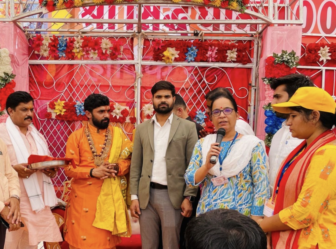 अशोकनगर: सिद्ध आश्रम में कराये जा रहे तीन बाल विवाह प्रशासन ने रोके अशोकनगर: सिद्ध आश्रम में कराये जा रहे तीन बाल विवाह प्रशासन ने रोके