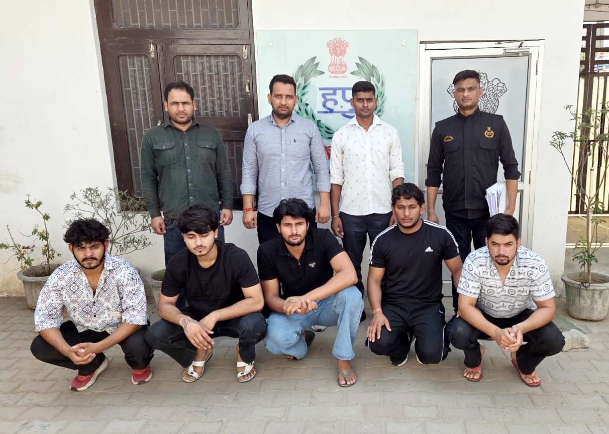 गिरफ्तार किए गए आरोपित गिरफ्तार किए गए आरोपित