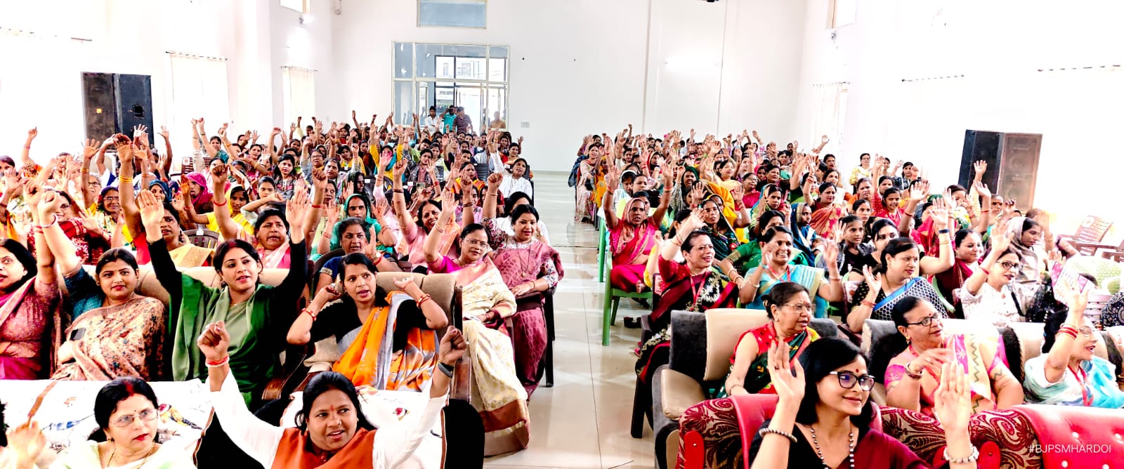 मातृशक्ति हर एक विधा में अपना महत्वपूर्ण प्रदर्शन कर रही है: प्रियंका रावत मातृशक्ति हर एक विधा में अपना महत्वपूर्ण प्रदर्शन कर रही है: प्रियंका रावत