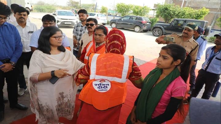 संभाली फ्यूल डिलेवरी वर्कर की कमान संभाली फ्यूल डिलेवरी वर्कर की कमान