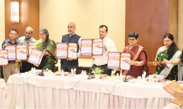 मंचस्थ प्रमुख सचिव चिकित्सा शिक्षा पार्थ सारथी सेन शर्मा मंचस्थ प्रमुख सचिव चिकित्सा शिक्षा पार्थ सारथी सेन शर्मा