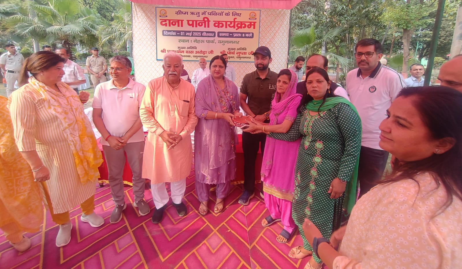 कार्यक्रम के दौरान विधायक घनश्याम दास अरोड़ा कार्यक्रम के दौरान विधायक घनश्याम दास अरोड़ा