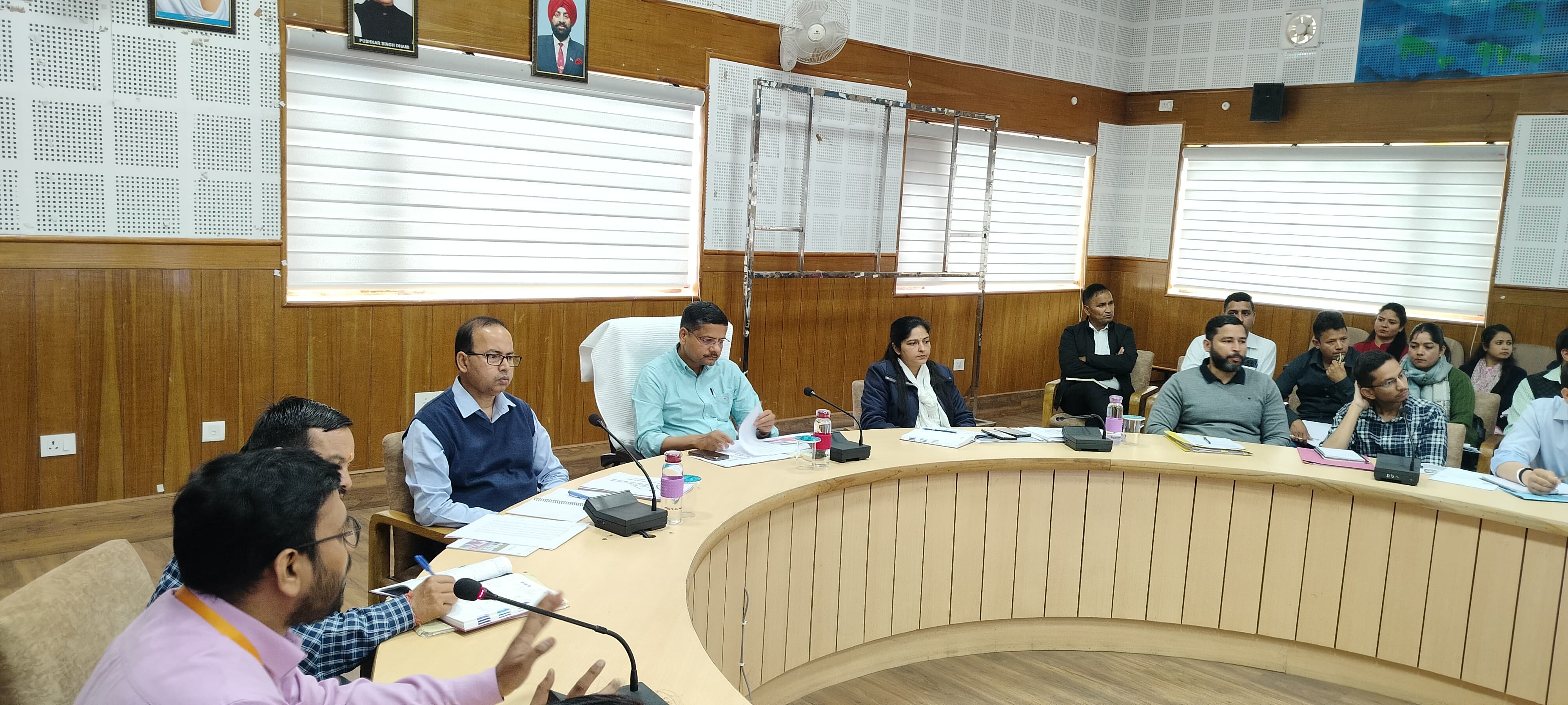 पौड़ी में अमृत सरोवरों को किया जाएगा विकसित पौड़ी में अमृत सरोवरों को किया जाएगा विकसित