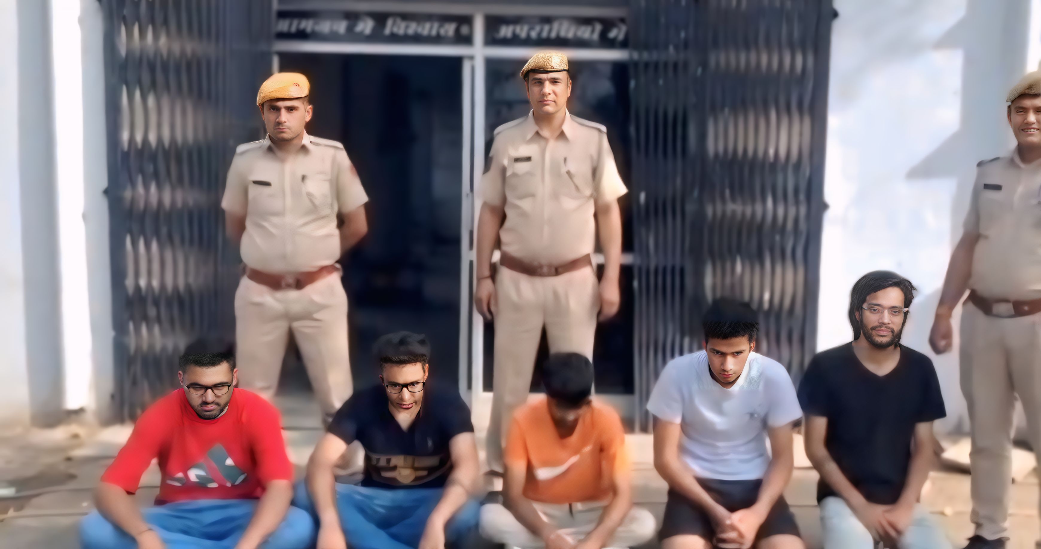 भीलवाड़ा में फार्म हाउस पर रेव पार्टी, पुलिस की रेड में 14 लोग पकड़े, दो युवतियाँ दिल्ली से बुलाई गईं