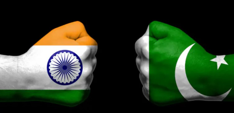 पाकिस्तान पर भारत ने किया ट्रेड स्ट्राइक, पड़ोसी देश से आयात पर पूरी तरह से रोक पाकिस्तान पर भारत ने किया ट्रेड स्ट्राइक, पड़ोसी देश से आयात पर पूरी तरह से रोक
