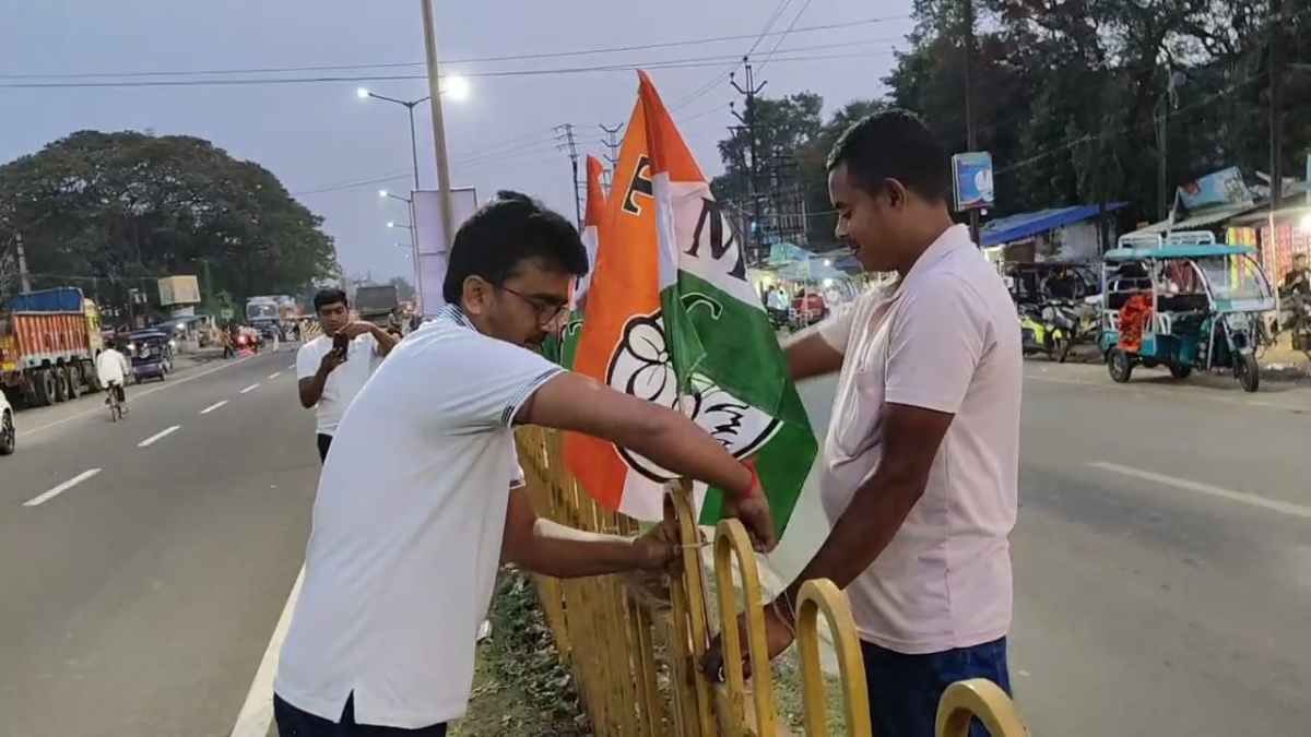 ममता बनर्जी के कार्यक्रम को सफल बनाने हेतु तैयारियां ममता बनर्जी के कार्यक्रम को सफल बनाने हेतु तैयारियां
