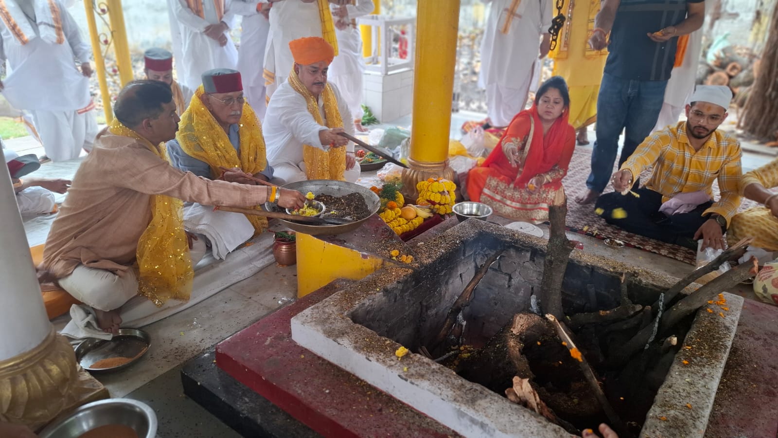 धर्मार्थ ट्रस्ट ने धार्मिक उत्साह के साथ मनाई मां बगलामुखी जयंती धर्मार्थ ट्रस्ट ने धार्मिक उत्साह के साथ मनाई मां बगलामुखी जयंती